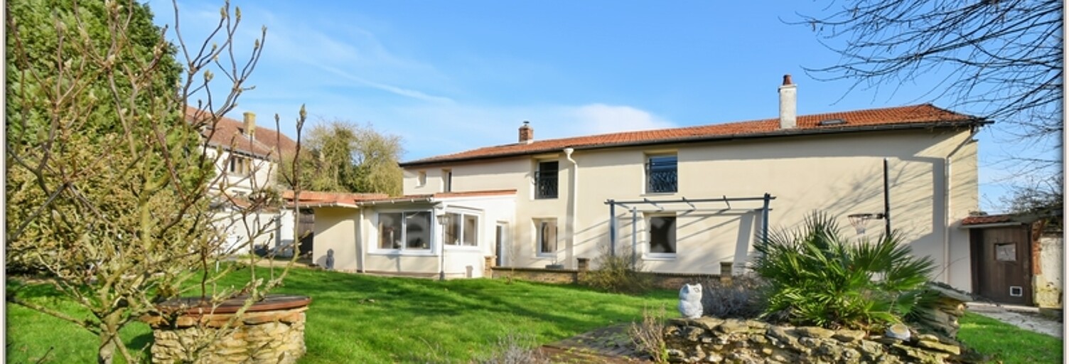 Maison 4 Pièces 106 m² à vendre à Vouziers (08400)