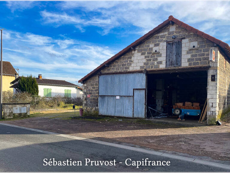Local/Atelier 110m2 à vendre SAINT PIERRE DE COLE (24) + Terrain jouxtant de 246 m² en zone U — photo 1