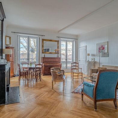 Appartement 4 pièces 640000 €