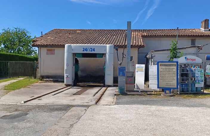 Dpt Gironde (33), à vendre GALGON Station service — photo 3