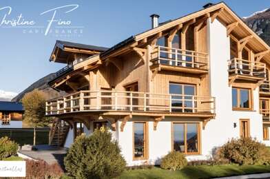 Maison 12 pièces 6412000 €