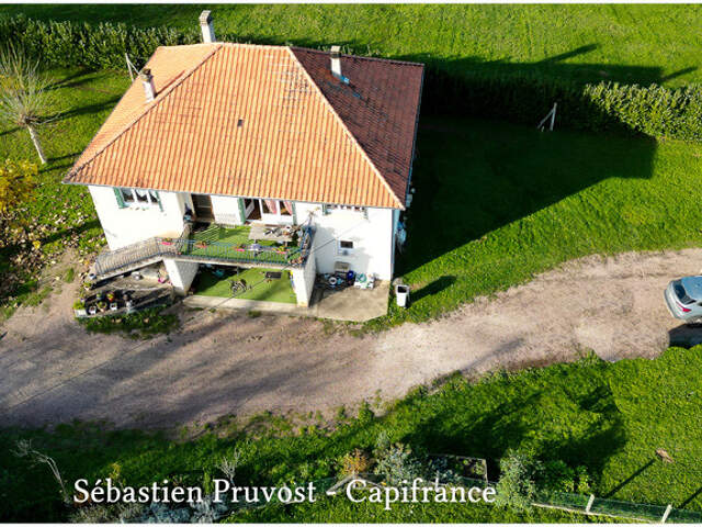 SAINT PARDOUX LA RIVIERE (24) Maison rénovée à vendre 6 pièces, 4 chambres, double distribution, garage, terrain 1241m2 — photo du bien