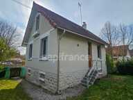 Maison composée de 2 appartements loués 1440 €, jardins, caves et places de parking, à vendre SACLAS (91) — photo 2