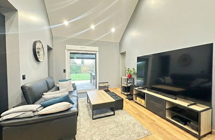 Courville-Sur-Eure, maison de plain pied, rénovée entièrement - 3 chambres, terrain clos de 2428 m² — photo 3
