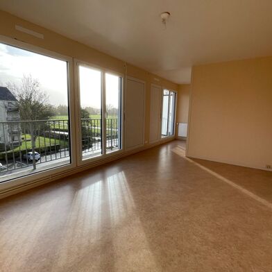 Appartement 4 pièces 95400 €