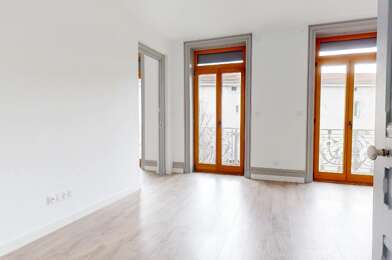 Appartement 4 pièces 840 €