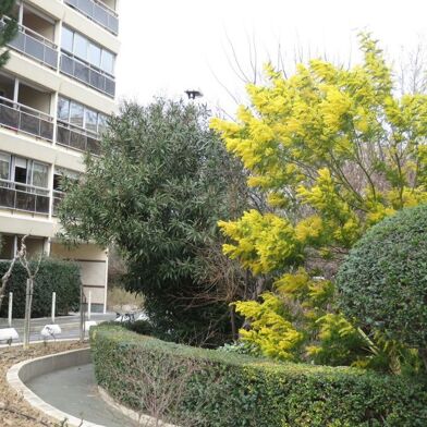 Appartement 4 pièces 1400 €