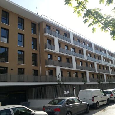 Appartement 2 pièces 1370 €