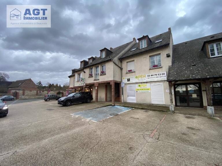 MILLY SUR THERAIN — photo 1