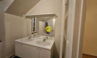 Maison 5 Pièces 99 m² à louer à Saint-Hilaire-de-Gondilly (18320)