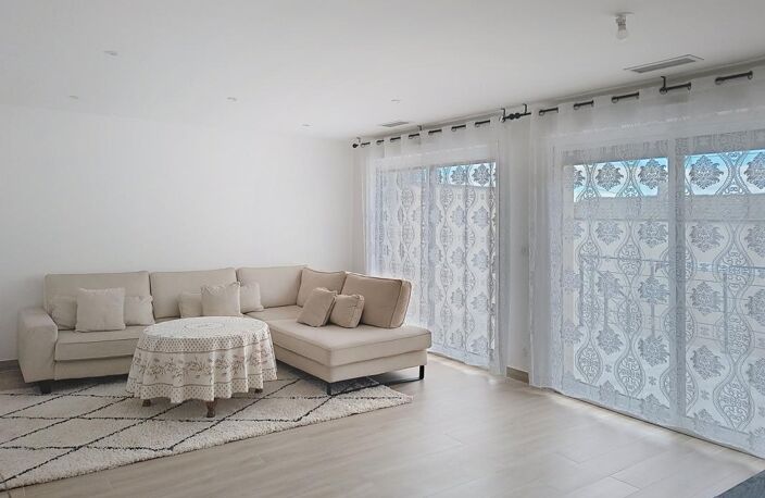 Maison Récente Plain-Pied Sorgues 110 m² 3 Chambres, jardin clos — photo 5