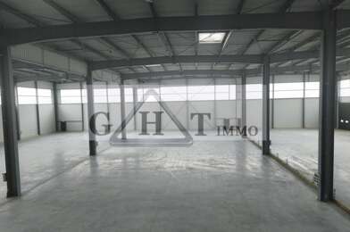 Local industriel  25000 €