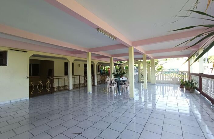   OPPORTUNITÉ À SAISIR : 156 m² de terrasse à Fort-de-France !  ️ — photo 4