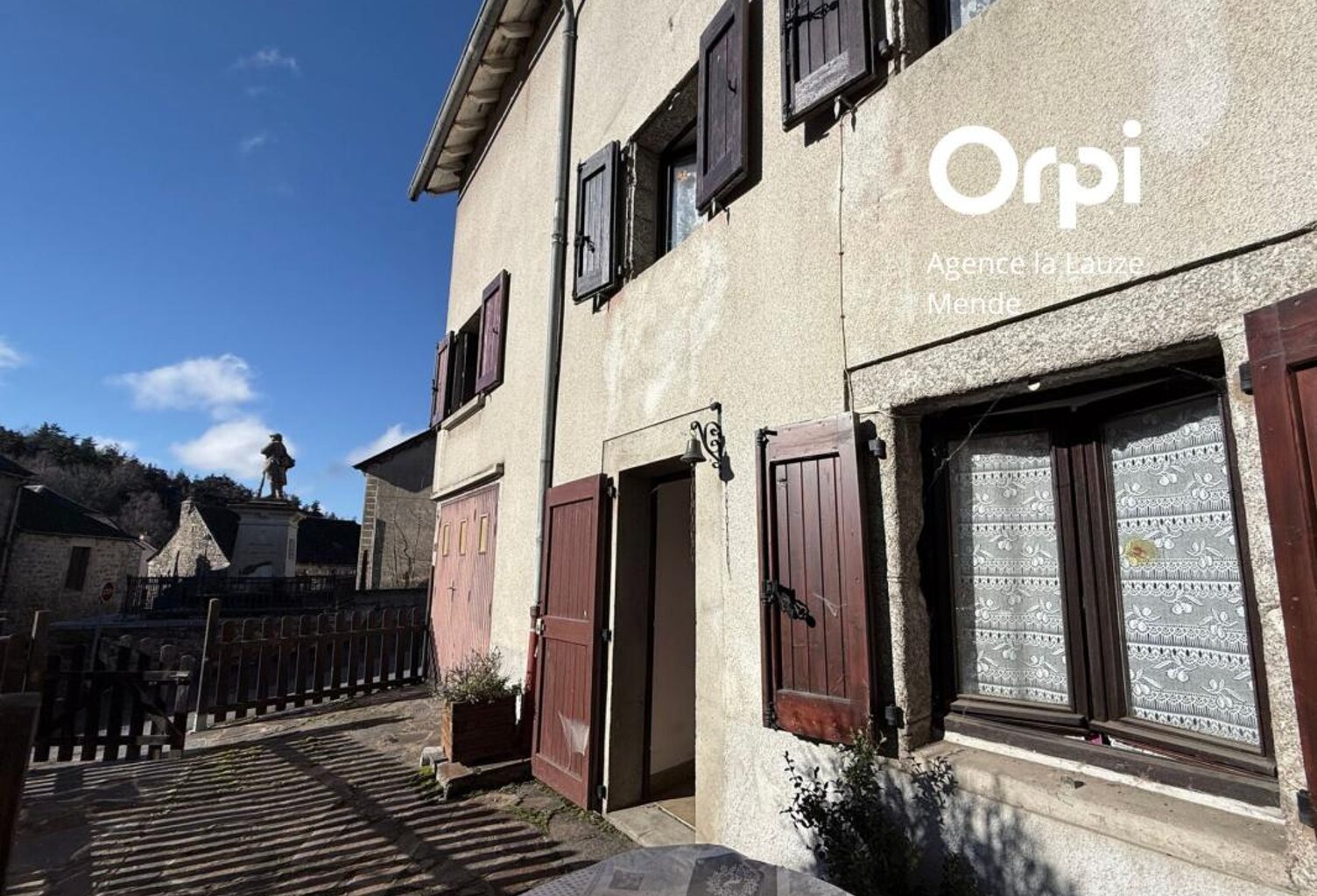 Maison de village en Margeride — photo 1