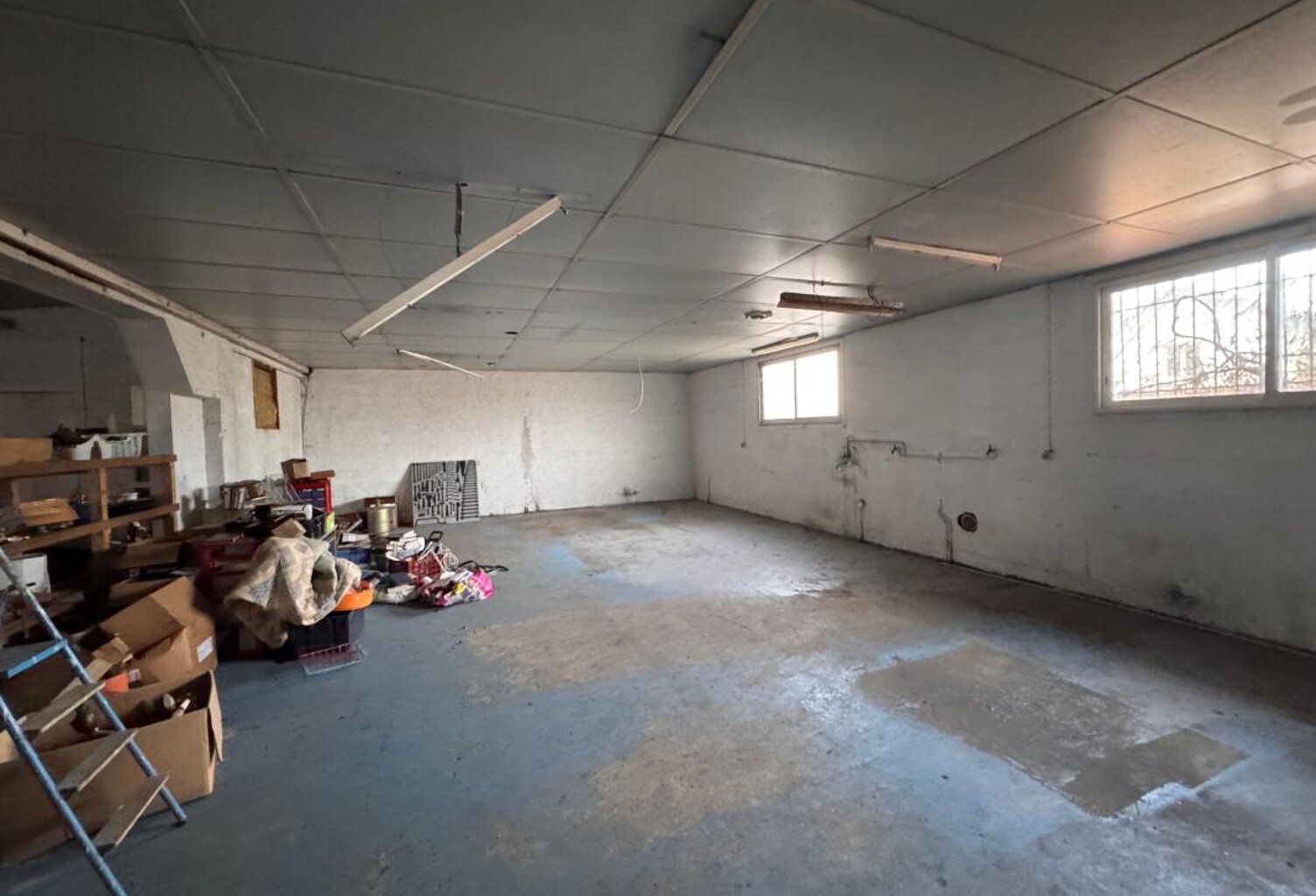 🏭 Dax centre-ville — Local d’activité 270 m², emplacement recherché et opportunité investisseur — photo 1