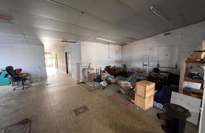 🏭 Dax centre-ville — Local d’activité 270 m², emplacement recherché et opportunité investisseur — photo 4