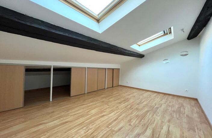 IMMEUBLE DE RAPPORT - 180 000 € - 8,8% DE RENTABILITÉ BRUTE POTENTIELLE — photo 4