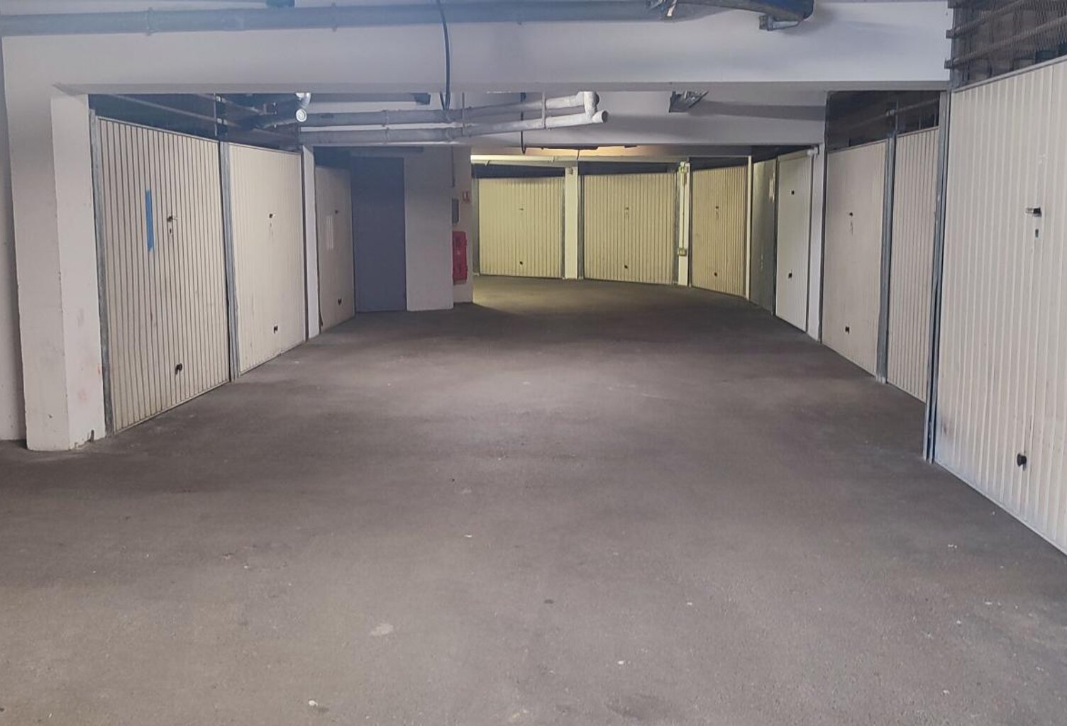 Parking / box Tarbes — photo 1