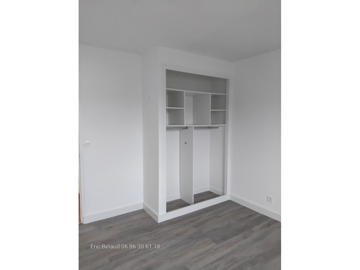 Villa / Maison  T5 à vendre Largeasse 79240