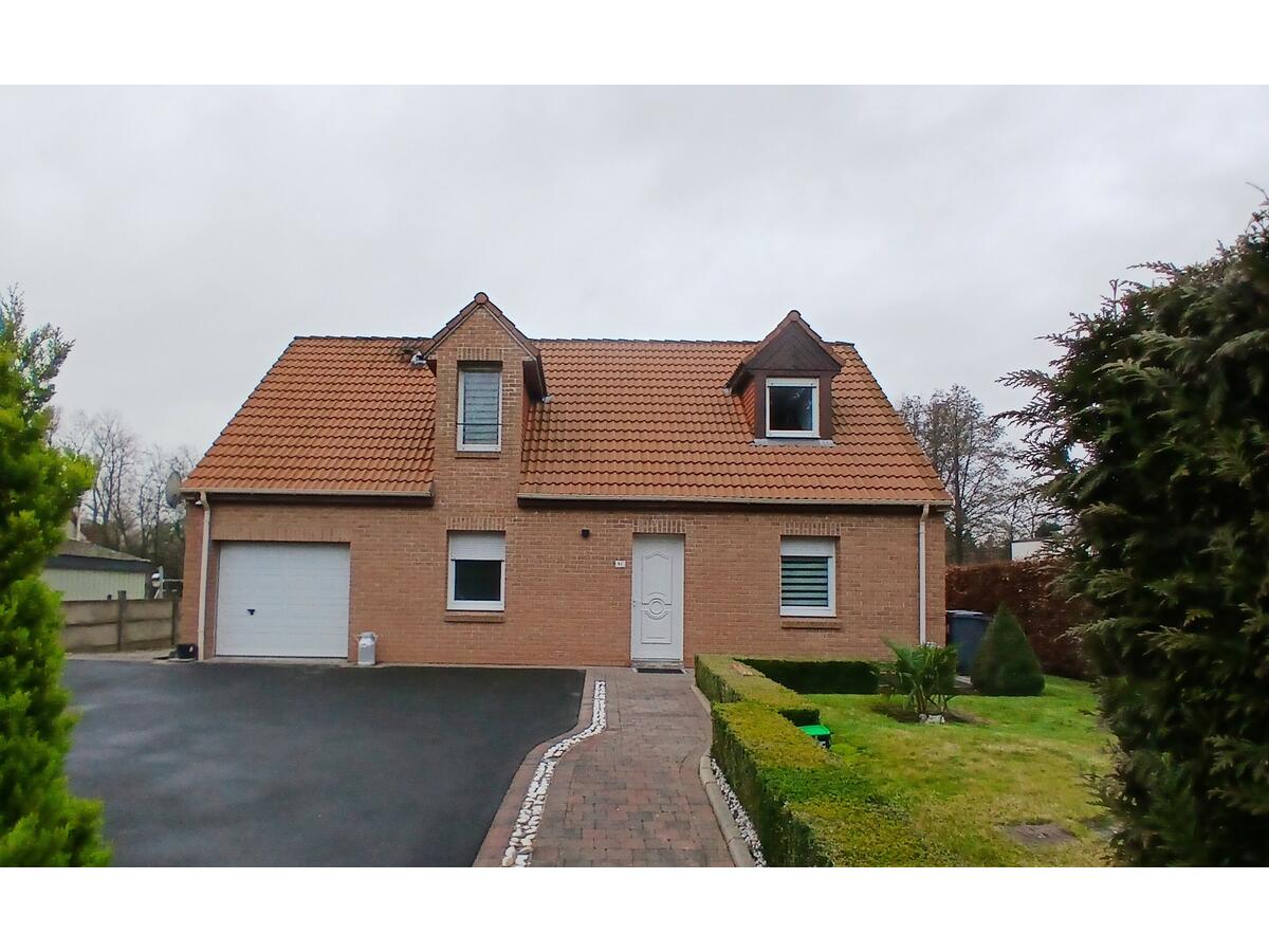 Villa / Maison  T4 à vendre Estrée-Wamin 62810