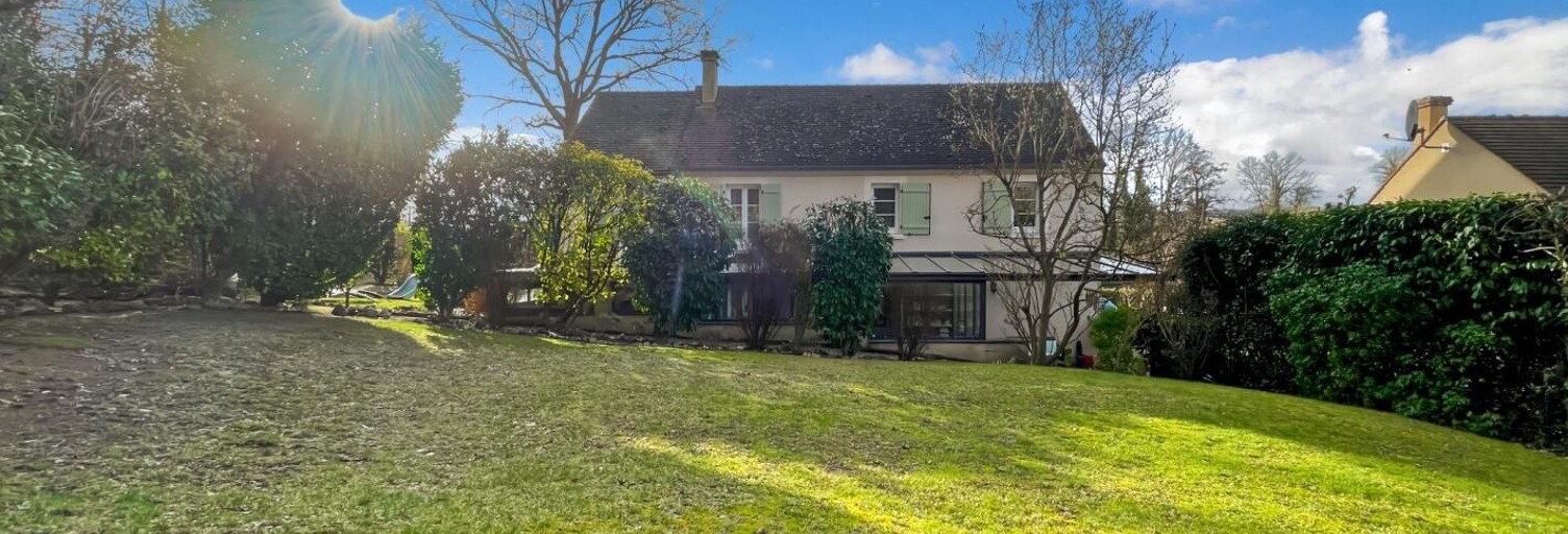 Maison 9 Pièces 177 m² à vendre à Seraincourt (95450)