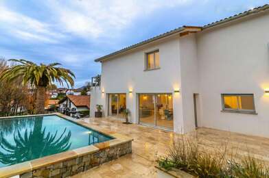 Maison 7 pièces 898000 €