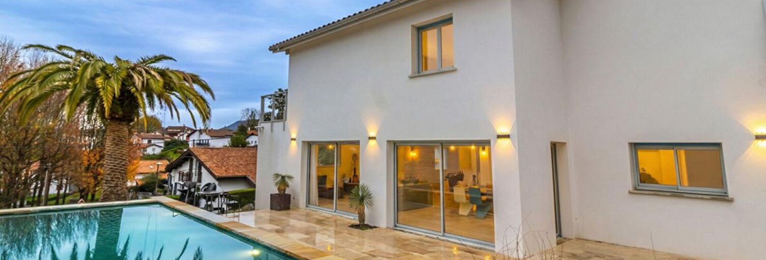 Maison 7 Pièces 188 m² à vendre à Hendaye (64700)