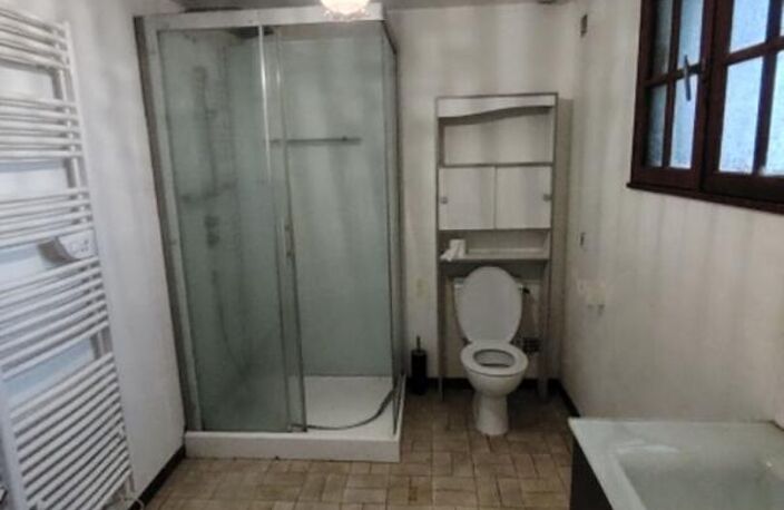 Proche Vendôme, belle Longère  dans cadre verdoyant avec dépendances — photo 4