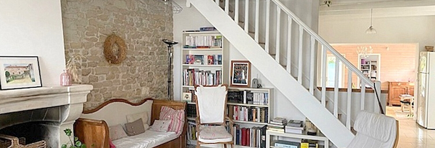 Maison 10 Pièces 195 m² à vendre à Vérines (17540)