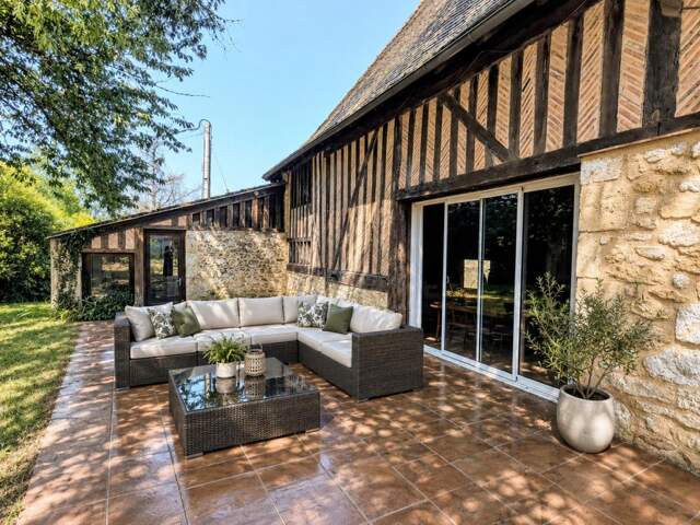 Longère atypique à faire revivre de 200m2 — photo du bien