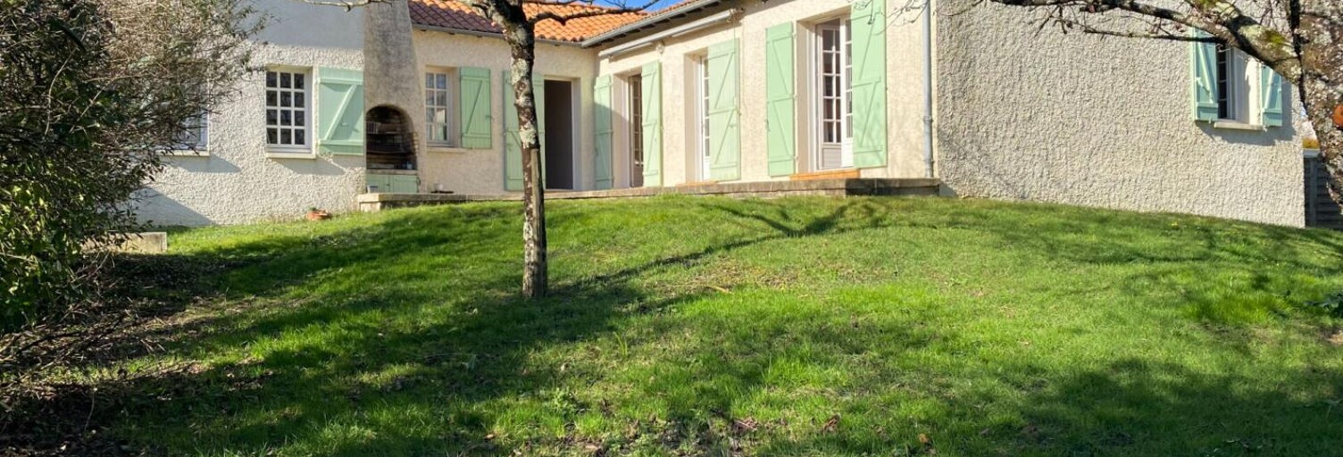Maison 6 Pièces 150 m² à vendre à Saint-Gelais (79410)