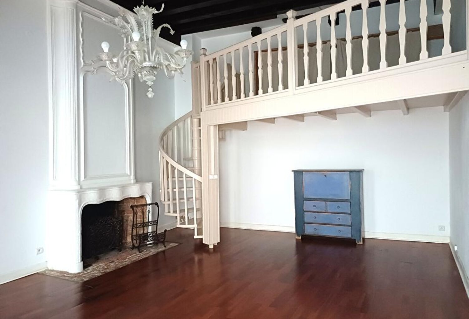 Perpignan centre - Appartement type loft de 2 pièces dans ancien couvent — photo 1