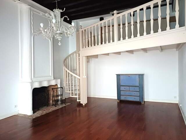 Perpignan centre - Appartement type loft de 2 pièces dans ancien couvent — photo du bien