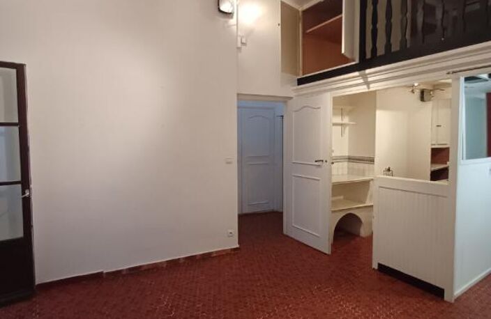 Perpignan centre - Appartement type loft de 2 pièces dans ancien couvent — photo 4