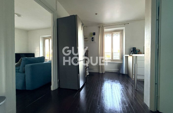 Appartement 2 pièces à Givors  Face à la gare - Dernier étage 2 — photo 4