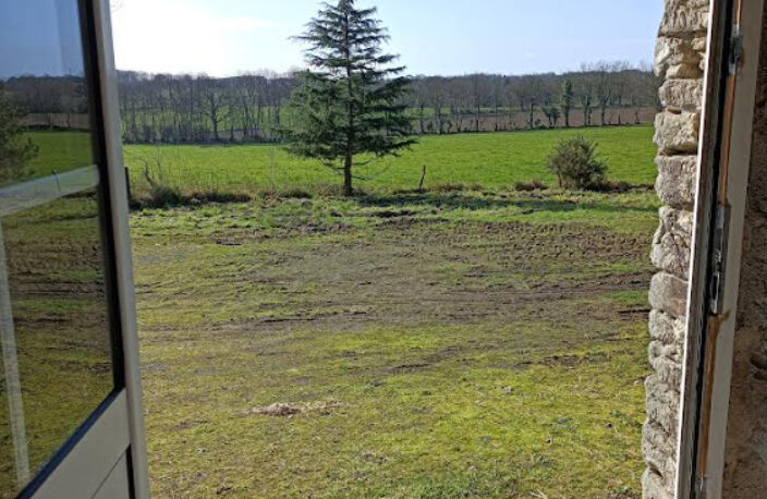 29270 Cléden Poher Longère avec vue 2 pièces de 48 m² combles aménagés et dépendances — photo 5