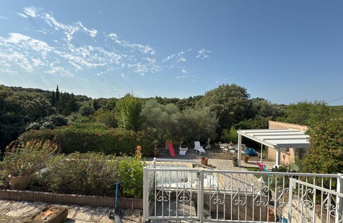 Villa avec piscine et garage à Faugères — photo 5
