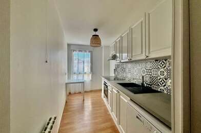 Appartement 3 pièces 820 €