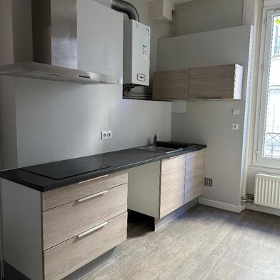 Appartement 4 pièces 870 €
