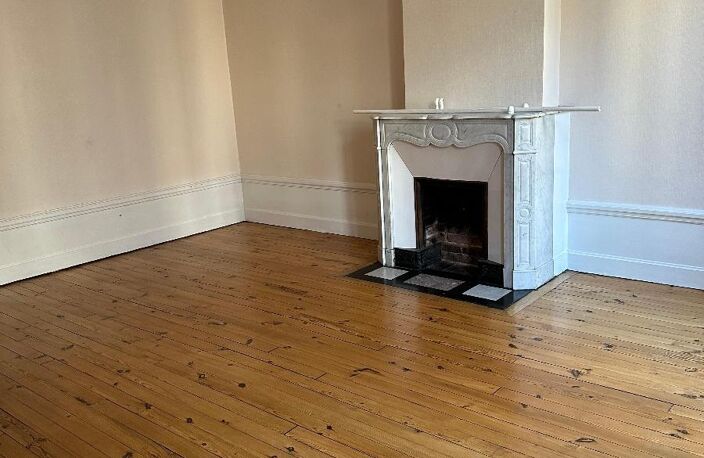 Location appartement 4 pièces 101 m² à Saint-Étienne (42000) — photo 5