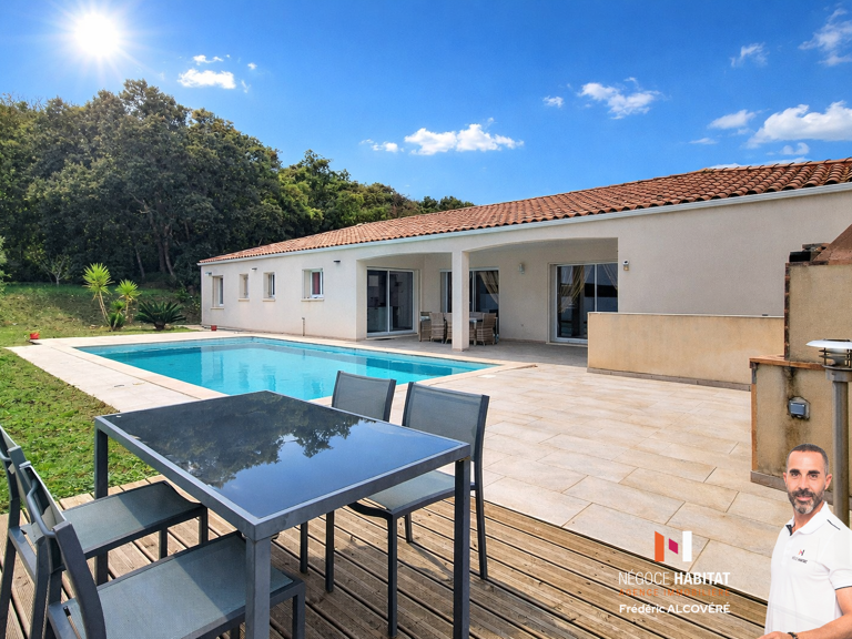 À vendre   Villa de plain-pied avec appartement T2  piscine — photo 1