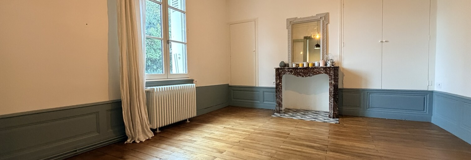 Maison   m² à vendre à Tours (37000)