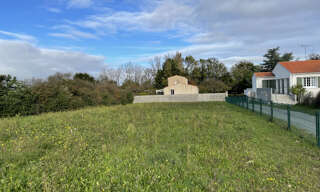 Terrain  1034 m² à vendre à Salles-sur-Mer (17220)