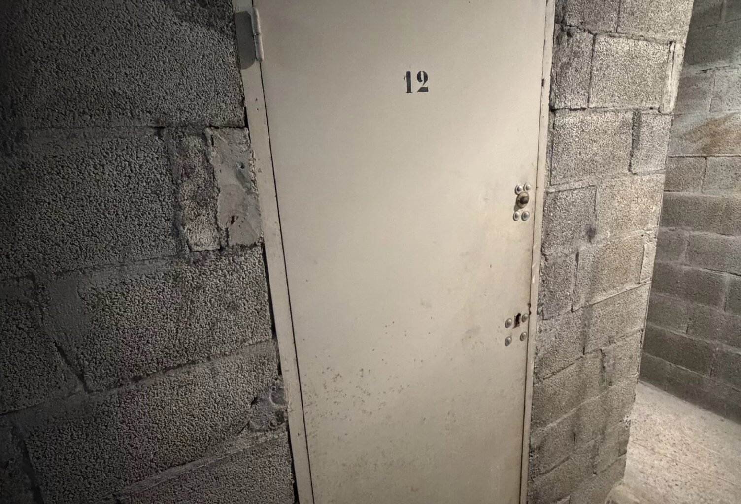 À VENDRE CAVE 4.18m² — photo 1