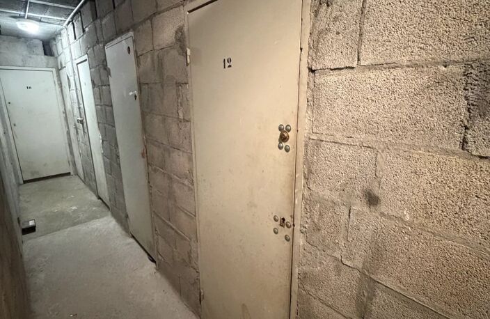 À VENDRE CAVE 4.18m² — photo 2