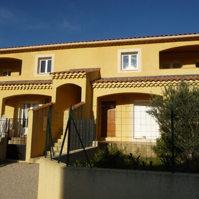 Appartement 3 pièces 730 €