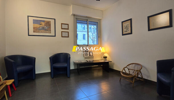 Bureau 3 pièces  à louer Rodez 12000