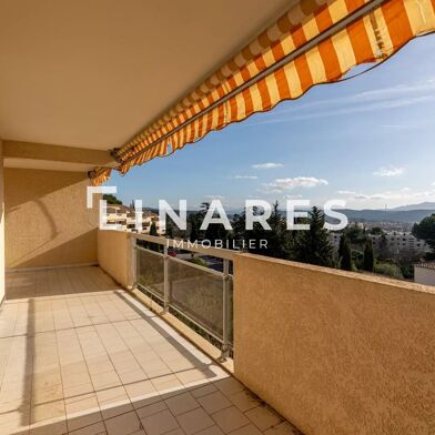 Appartement 4 pièces 370000 €