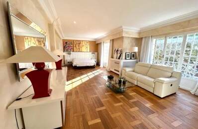 VILLA 386 m² dans domaine privé — photo du bien