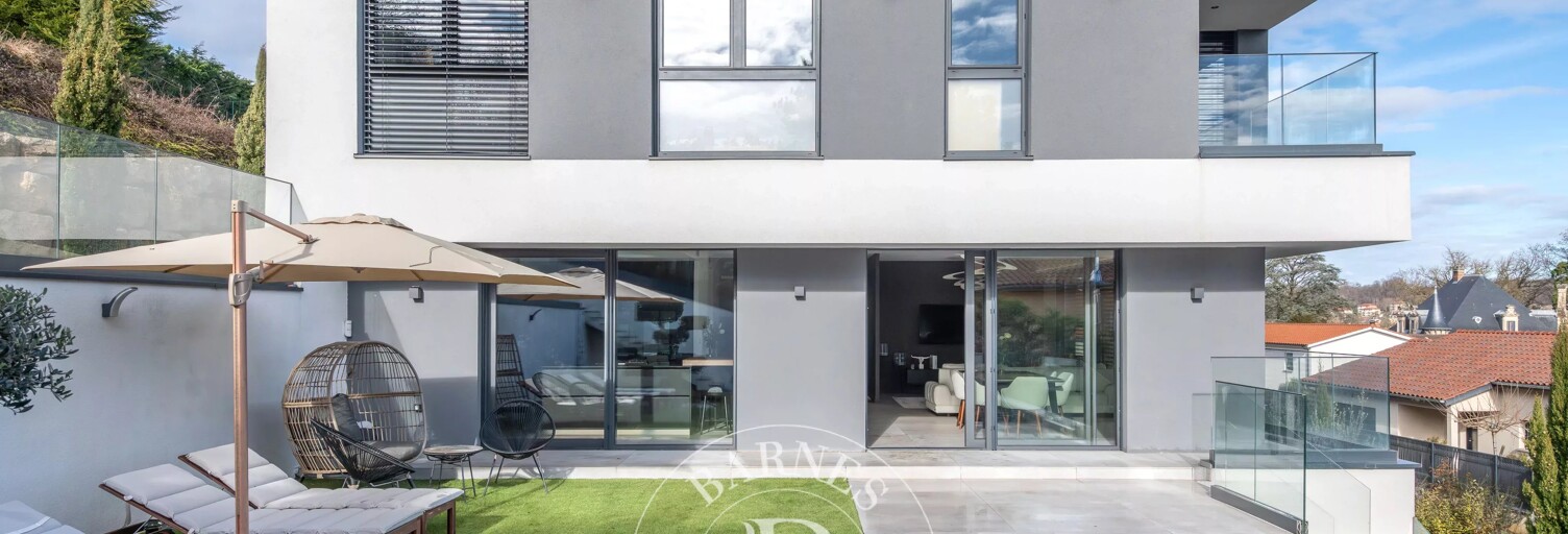 Maison 7 Pièces 215 m² à vendre à Albigny-sur-Saône (69250)